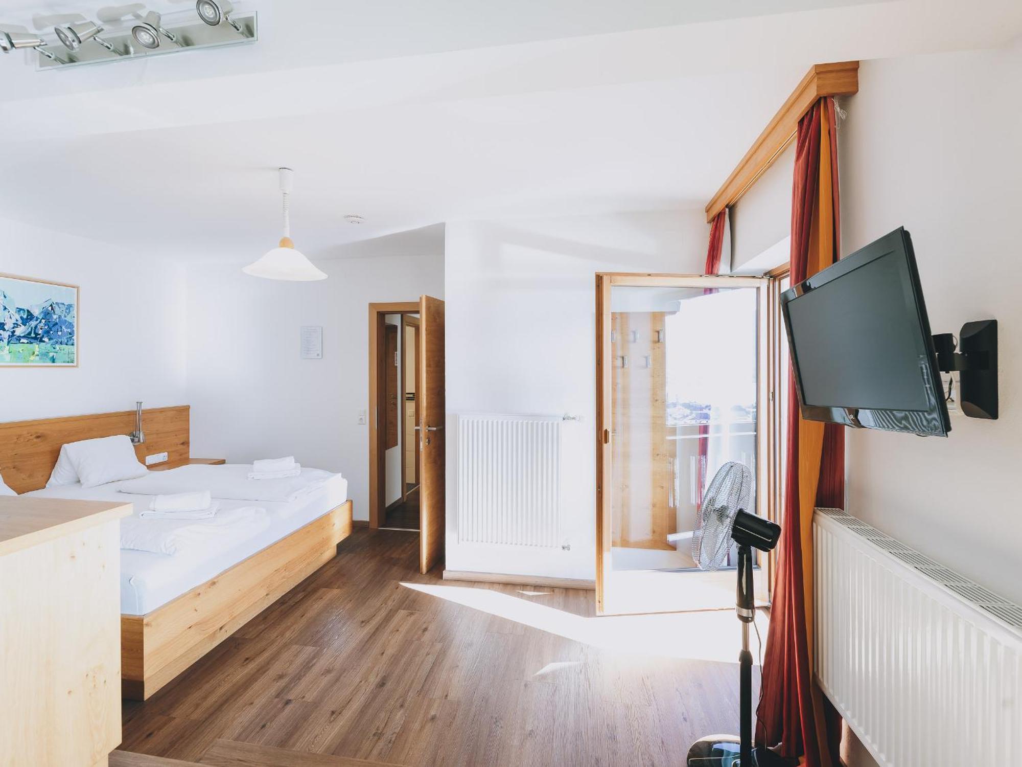 Haus Altenberger By We Rent, Summercard Included Zell am See Eksteriør bilde